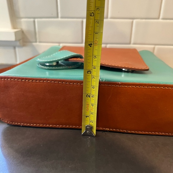 L’Artigiano Blue Leather Crossbody Bag - Picture 15 of 15